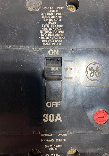 Parts only General electric TEY M02 30 Amp Circuit Breaker 3 Pole 480/277 Vac (B9)