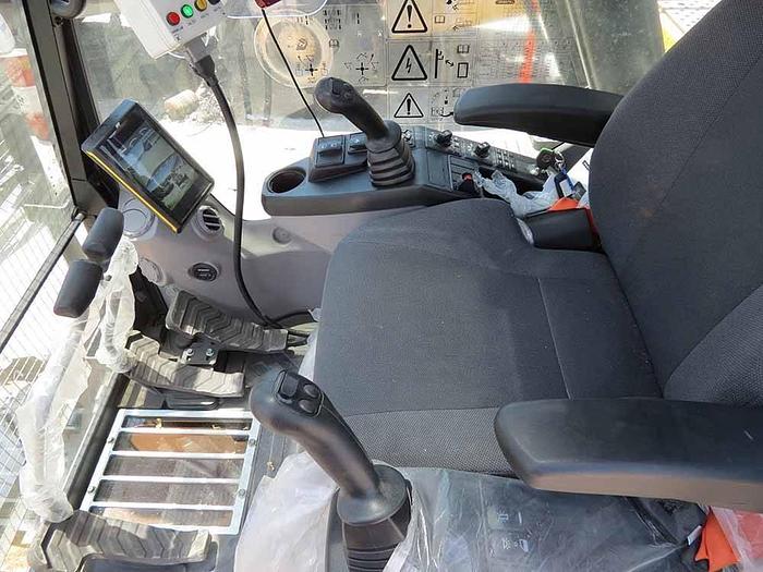 Used 2020 VOLVO EC300EL