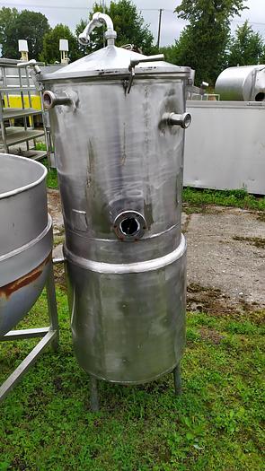 Used Zbiornik magazynowo - procesowy z pokrywą i płaszczem grzewczym/chłodzącym - nierdzewny