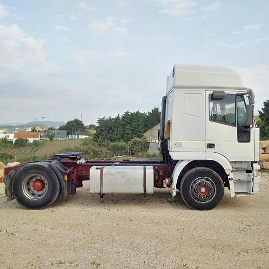 Used 2000 IVECO Eurotech 440E42 manual injector pump tractor unit