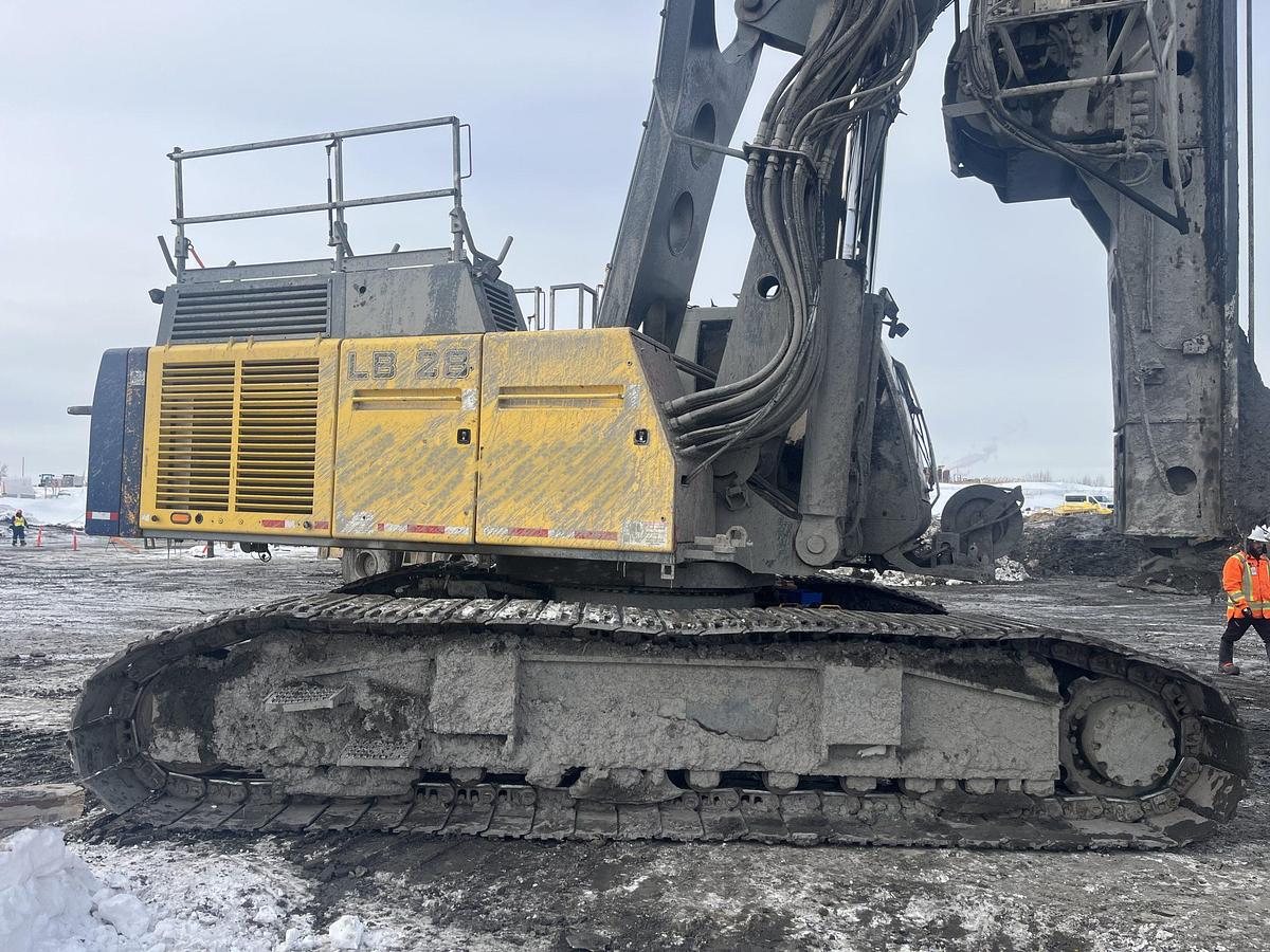 Used 2010 Liebherr LB 28