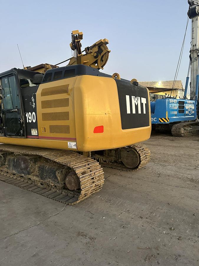 Used 2015 IMT AF190E short-mast