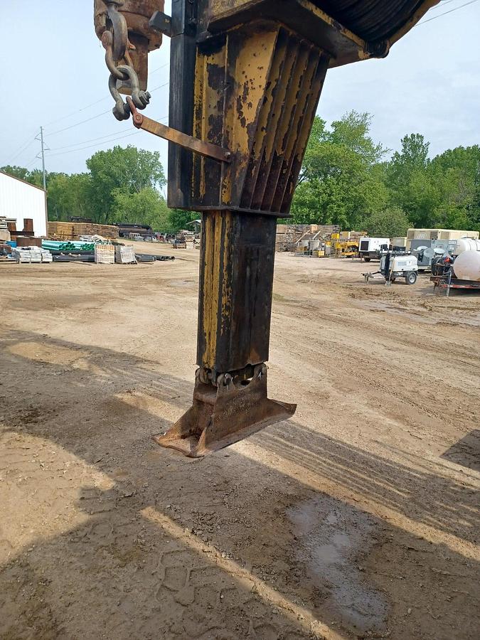 Used 2001 IMT AF 150 (SOLD)