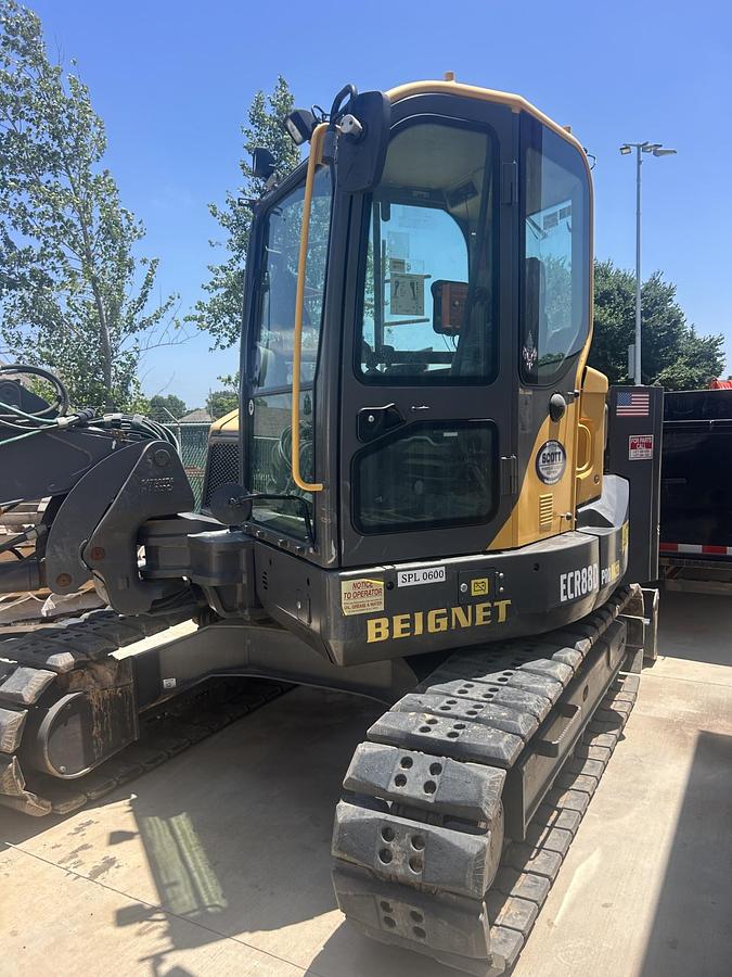 Used 2023 Bay Shore LAD 140-25