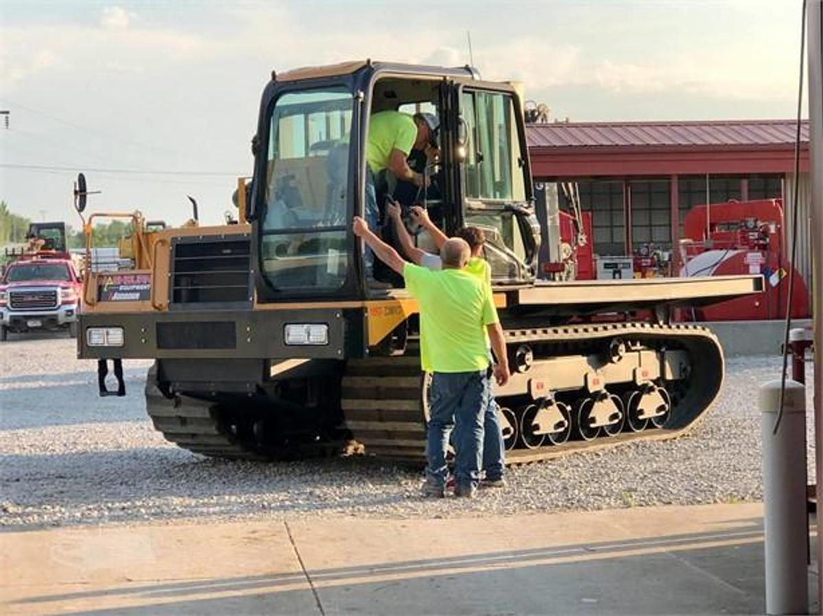 Used 2013 Morooka MST220VD (SOLD)