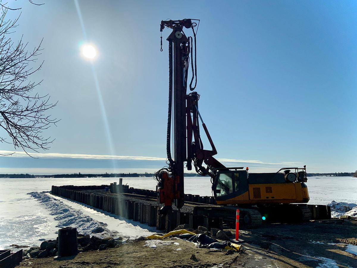 Used 2000 ABI 16/20 on Sennebogen