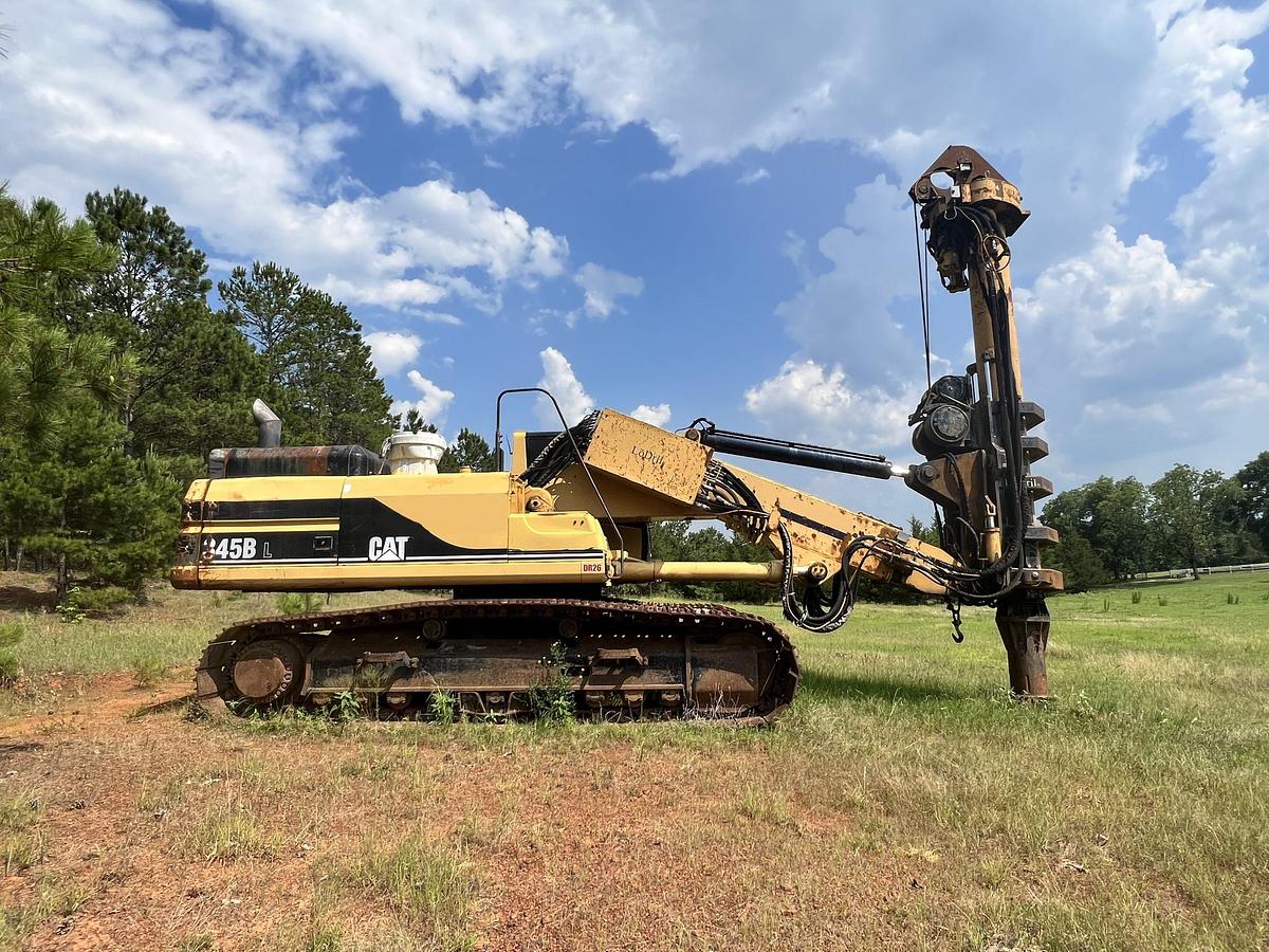 Used 1999 LoDril on CAT 345 Trackhoe Frame