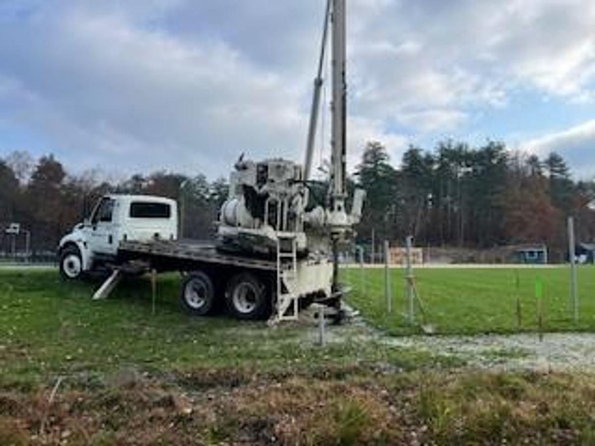 Used Texoma 500 on 2008 IH 4000 Truck