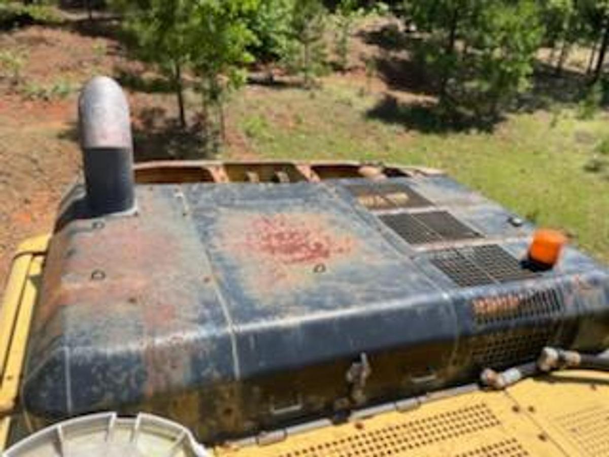 Used 1999 LoDril on CAT 345 Trackhoe Frame