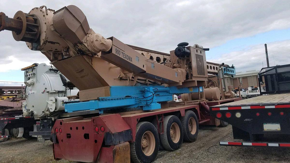 Used 2001 Texoma 900 (SOLD)