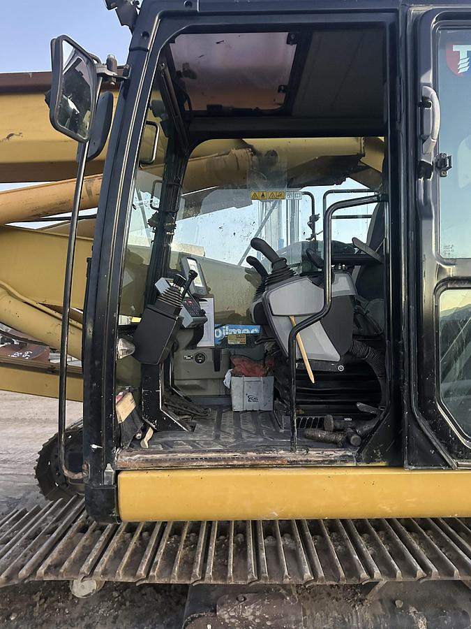 Used 2015 IMT AF190E short-mast