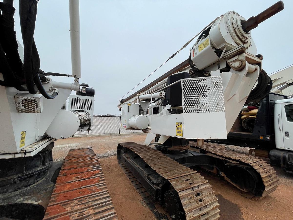 Used Spiradrill LHD-50 crawlers (SOLD)