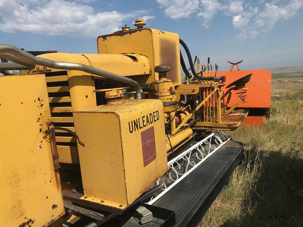 Used Texoma 330-20 (SOLD)