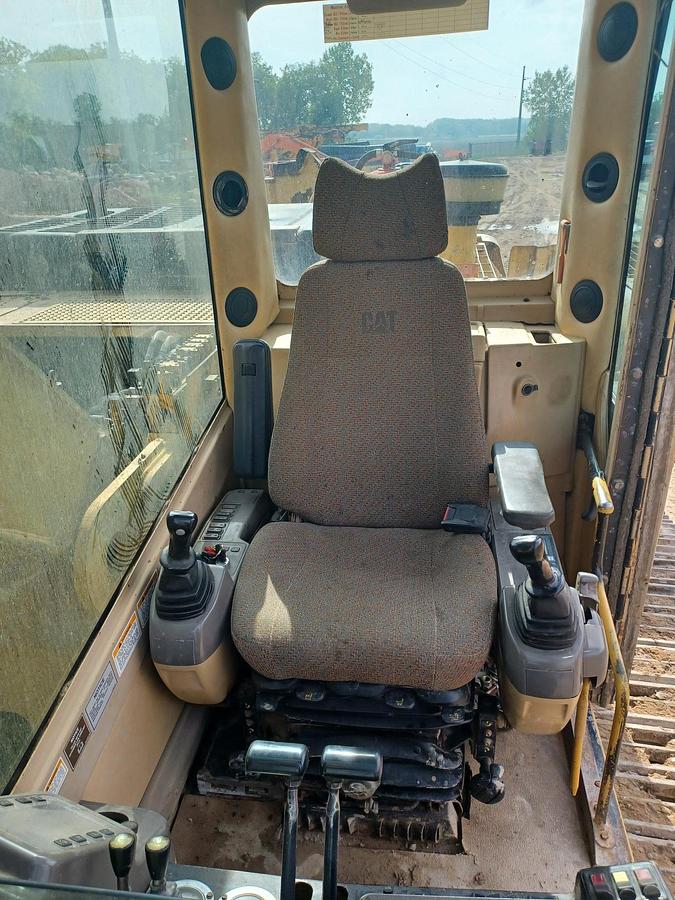 Used 2001 IMT AF 150 (SOLD)