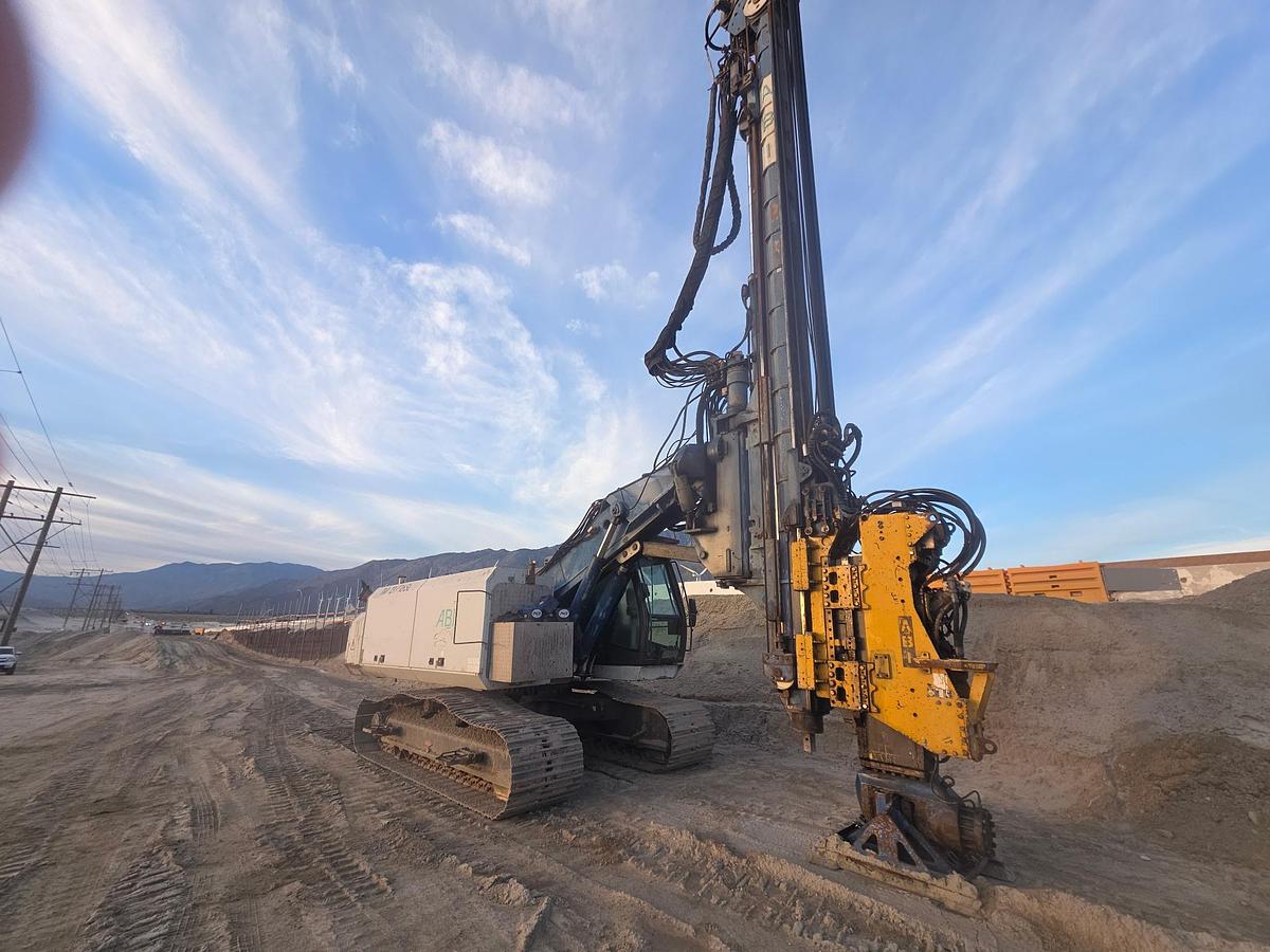 Used 2009 ABI MOBILRAM 13/16 on Sennebogen