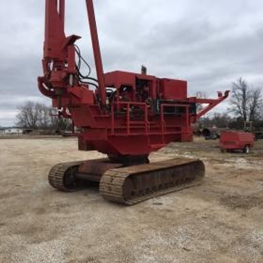 Used 1997 H&T 635 crawler (SOLD)