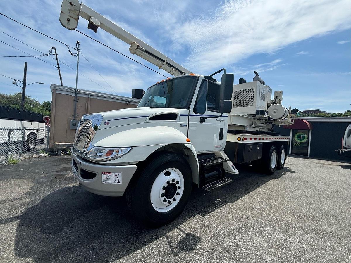 Used Texoma 500 on 2008 IH 4000 Truck
