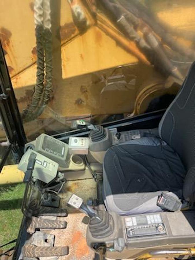 Used 1999 LoDril on CAT 345 Trackhoe Frame