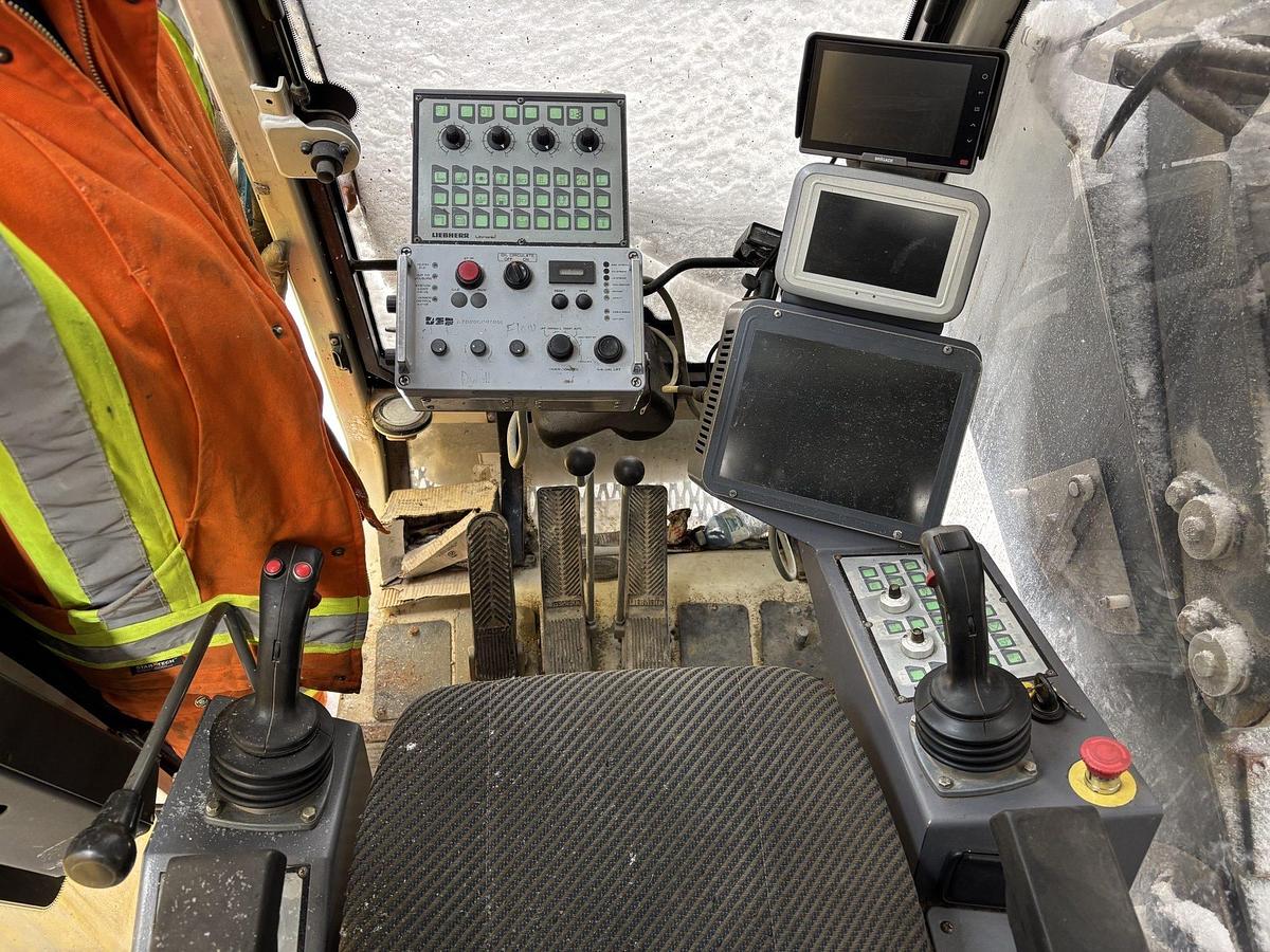 Used 2007 Liebherr LRB155