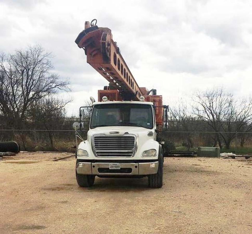 Used 2010 Texoma 800 (SOLD)