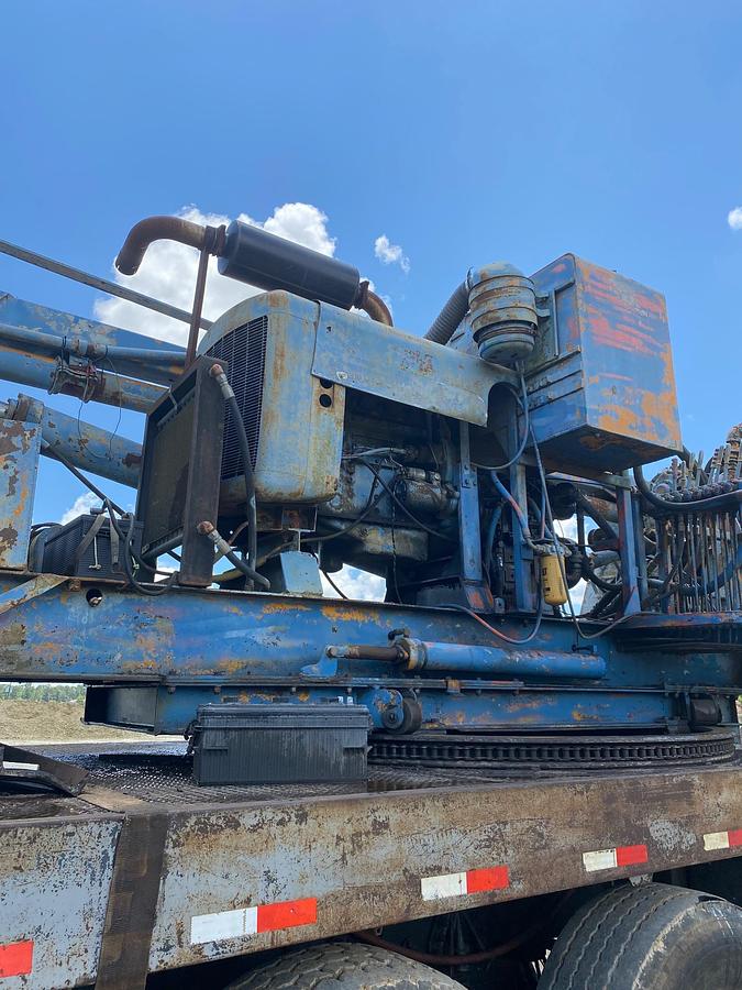 Used Texoma 600 on 1996 Pete (SOLD)