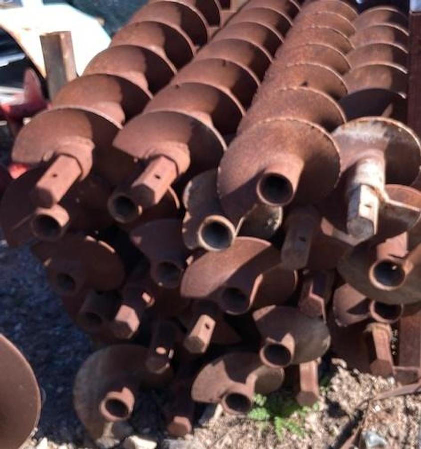 Used 1998 Highway HM-38 (Sold)