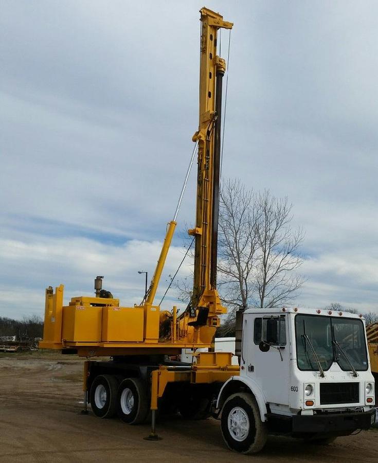 Used CLO-45 Drill on 1985 Mack(sold)