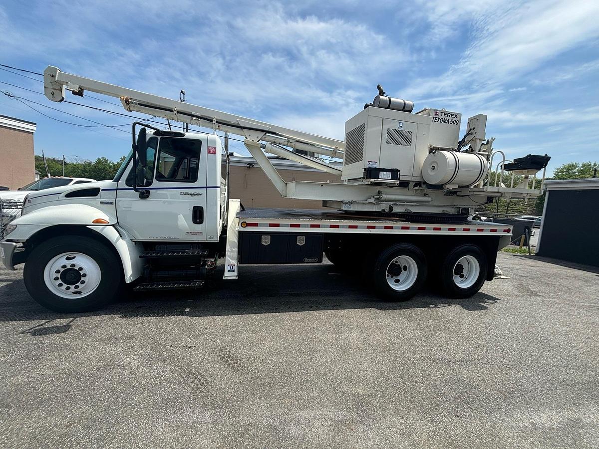 Used Texoma 500 on 2008 IH 4000 Truck