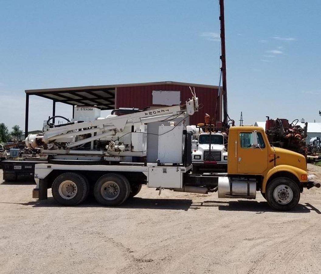 Used 1994 Texoma 330-12