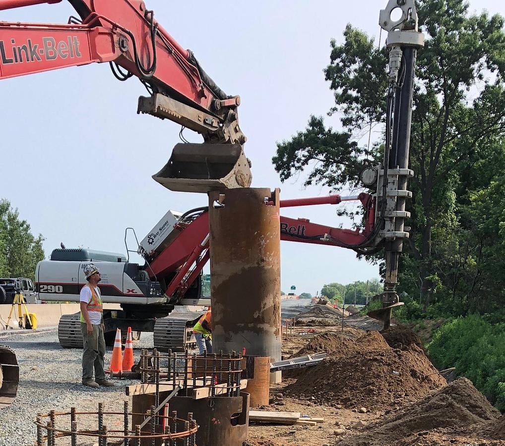 Used LoDril DH-40 on 2007 Link-Belt 290