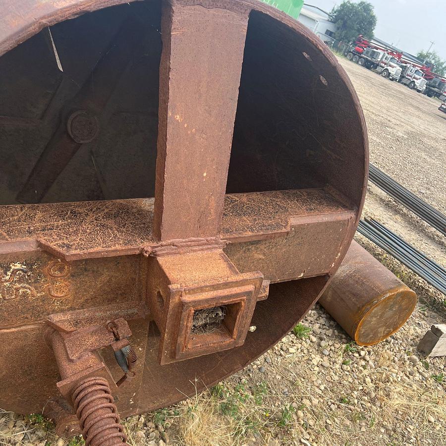 Used 54" Spin Bottom Clean-Out Bucket