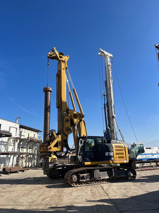 Used 2015 IMT AF190E short-mast