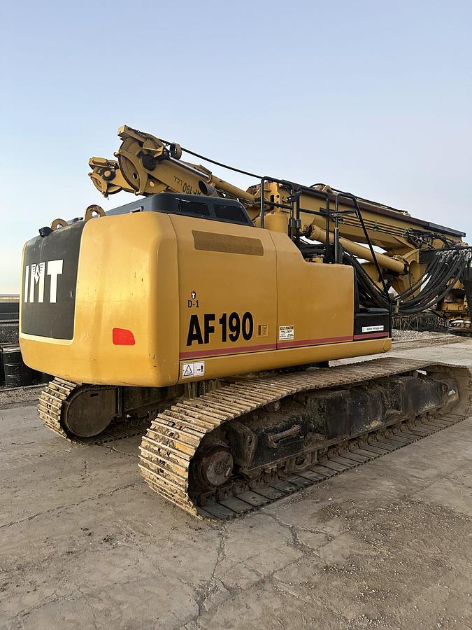 Used 2015 IMT AF190E short-mast