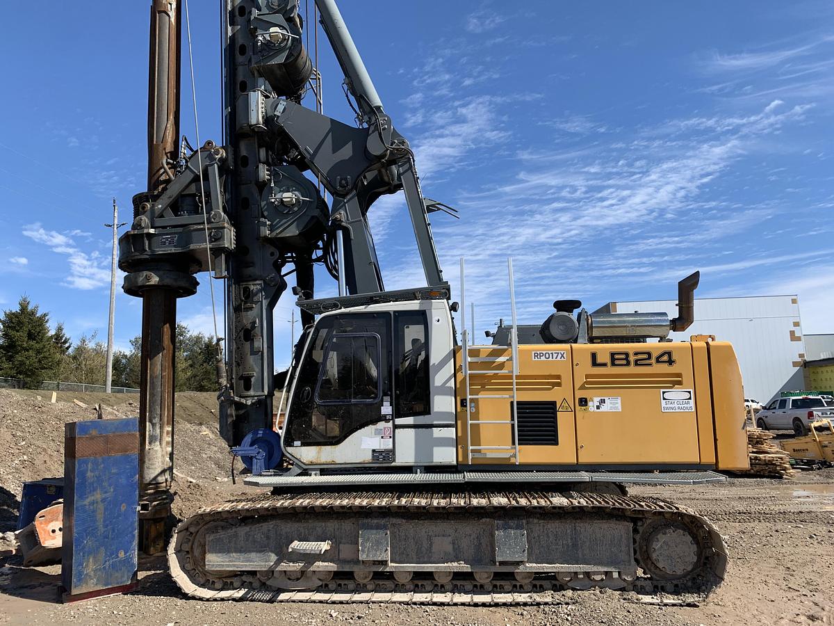 Used 2010 Liebherr LB 24