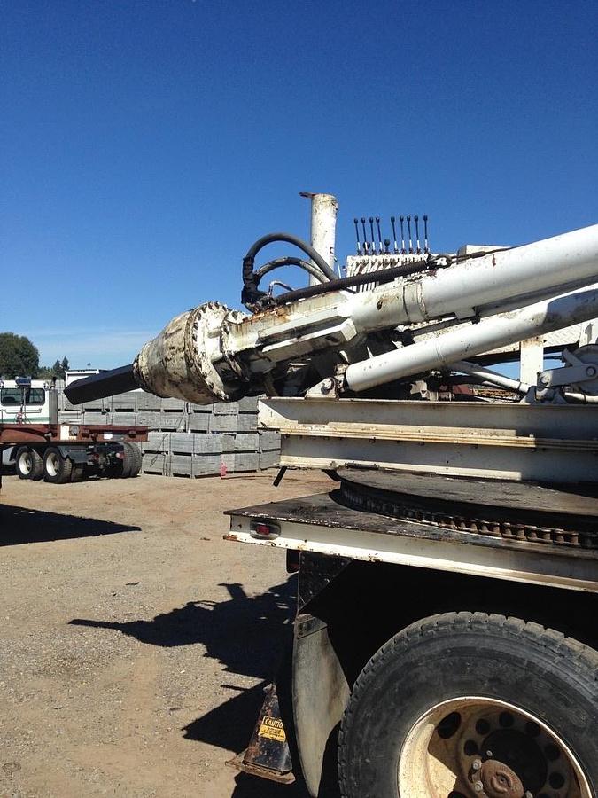 Used 1998 Highway HM-38 (Sold)