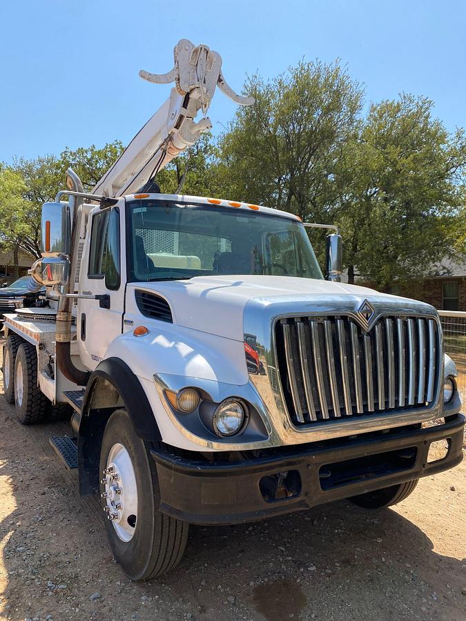 Used 2009 Texoma 330 (SOLD)