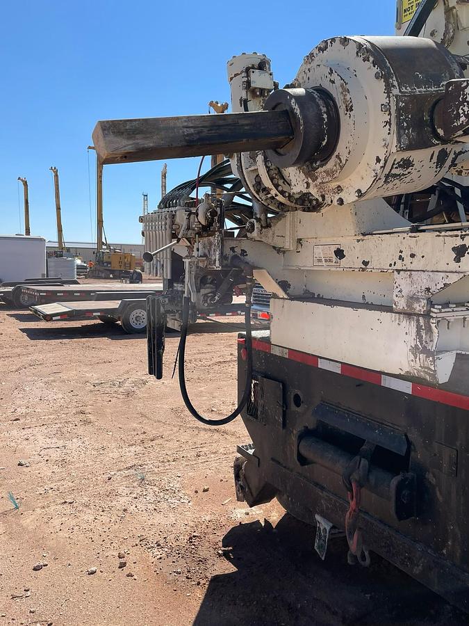 Used Texoma 500 on Peterbilt (SOLD)