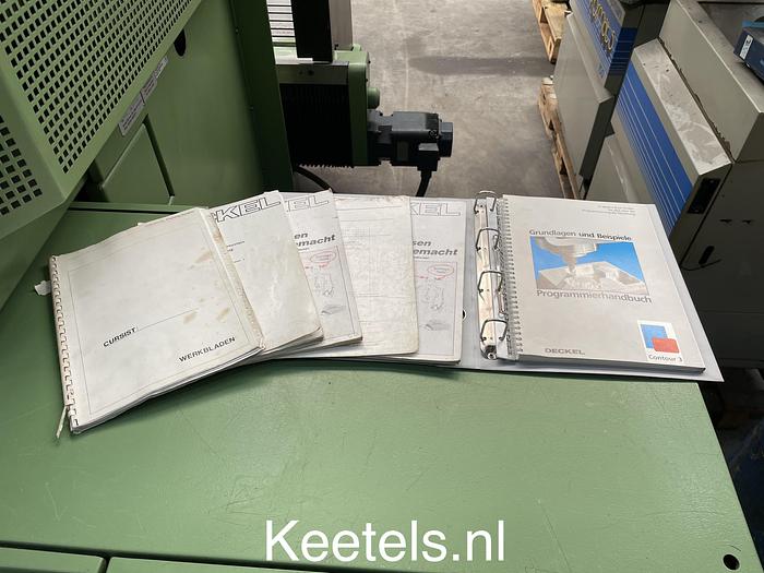 Used Deckel FP-4A CNC freesmachine
