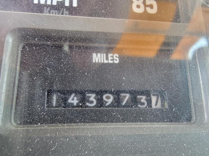 Used 2002 International 4900