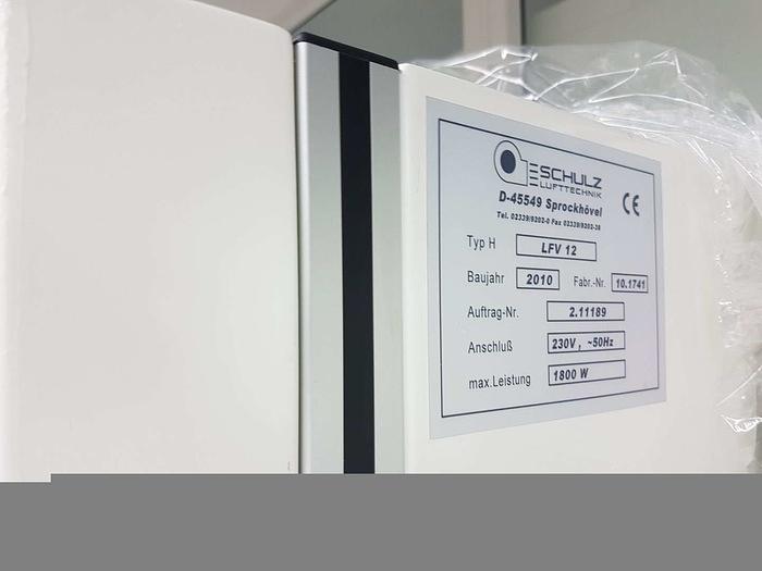 Used SCHULZ LFV 12 Laminar vertical Chamber