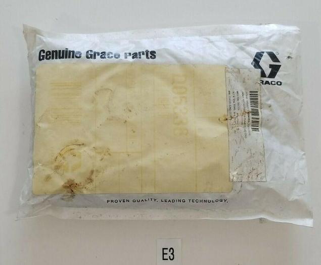 *NEW IN FACTORY SEALED BAG* Graco D05336 B Series Diaphragm Pump Fluid End T16