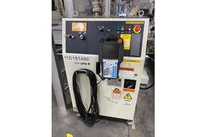 Used FANUC R2000iB/200R WITH R30iA CONTROLLER
