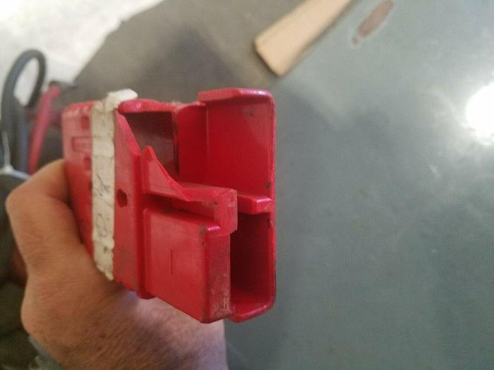 Used Hobart Battery Mate Model 725M1 12 -4