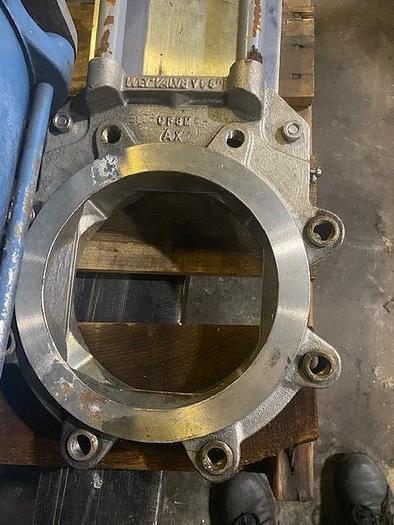 Used 8" WEY PNEUMATIC KNIFE GATE VALVE  S/S Pending JE