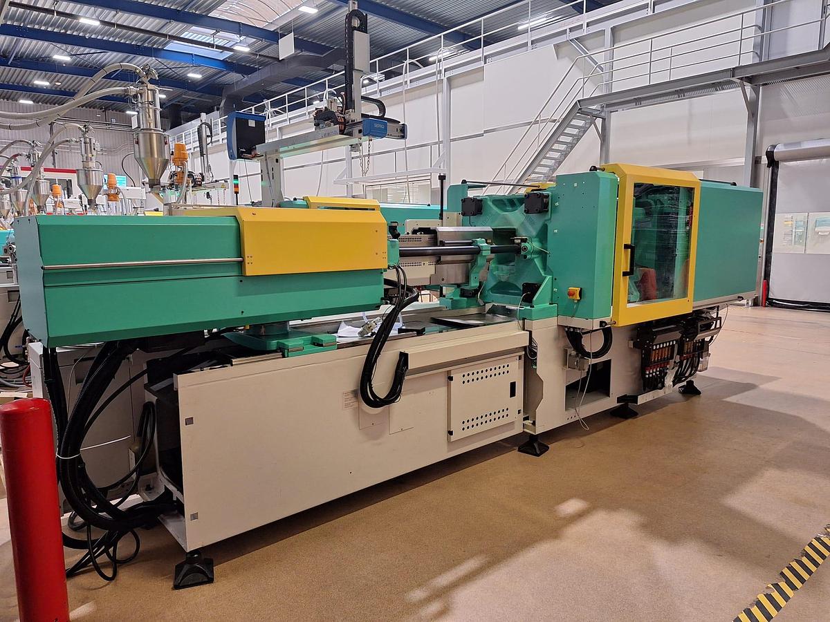 Used 2010 ARBURG 570 A 2000-800