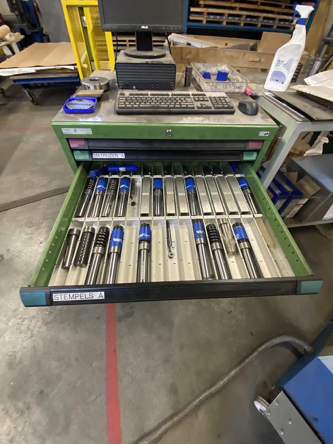 Used 1998 LVD Delta 1250 LB-TK