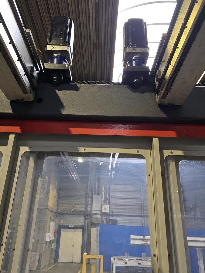 Used 2015 BYSTRONIC ByAutonom 3015 Bylaser 6KW with automation