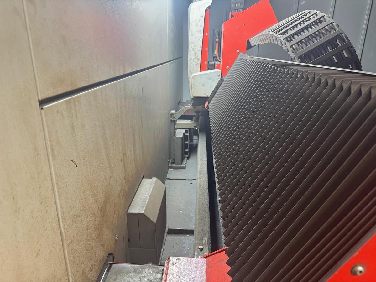 Used 2022 BYSTRONIC ByStar 4020 15kW + ByTrans Extented