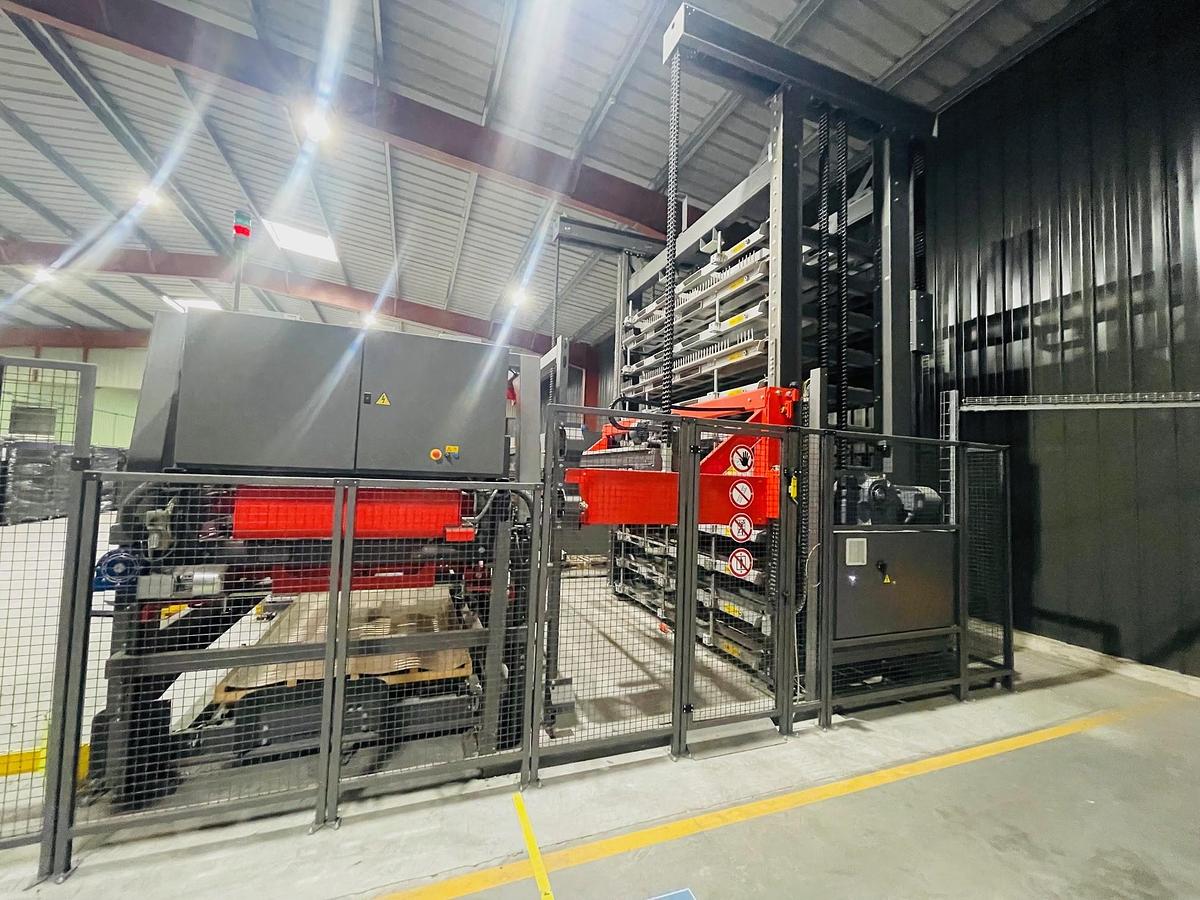 Used 2021 BYSTRONIC BySmart Fiber 3015 Fiber 3KW + ByTrans extended + ByTower