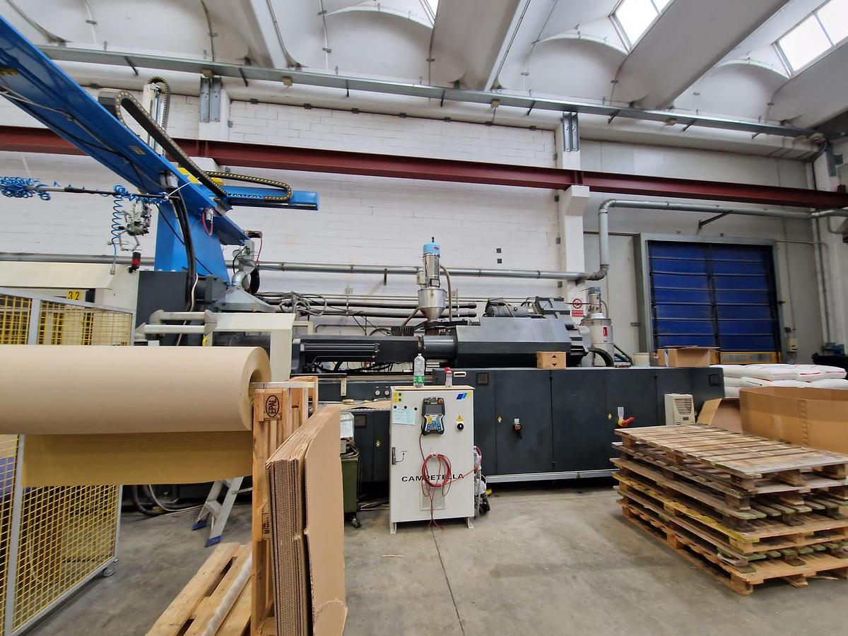 Used 2002 DEMAG Ergotech 1000/1400 - 11500